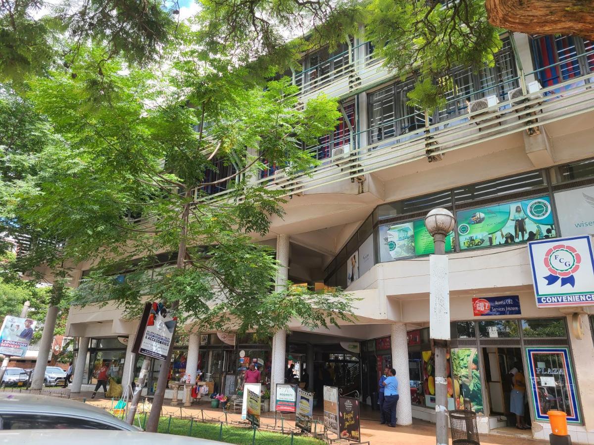 Lolo'S 1Bed Apt-Best Location-2Balconies Harare Ngoại thất bức ảnh