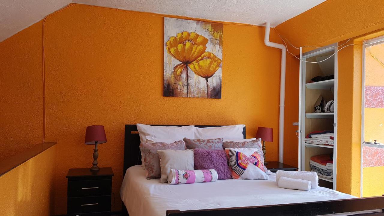 Lolo'S 1Bed Apt-Best Location-2Balconies Harare Ngoại thất bức ảnh