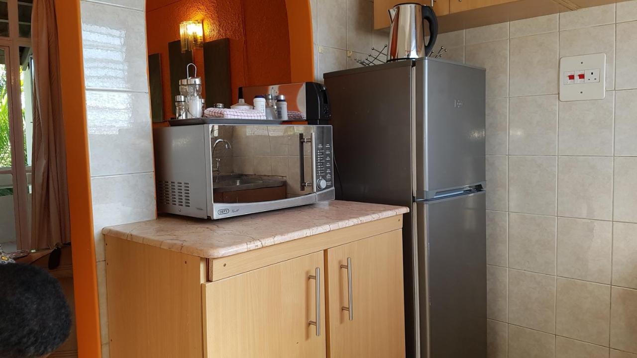Lolo'S 1Bed Apt-Best Location-2Balconies Harare Ngoại thất bức ảnh