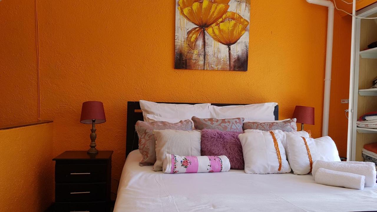 Lolo'S 1Bed Apt-Best Location-2Balconies Harare Ngoại thất bức ảnh